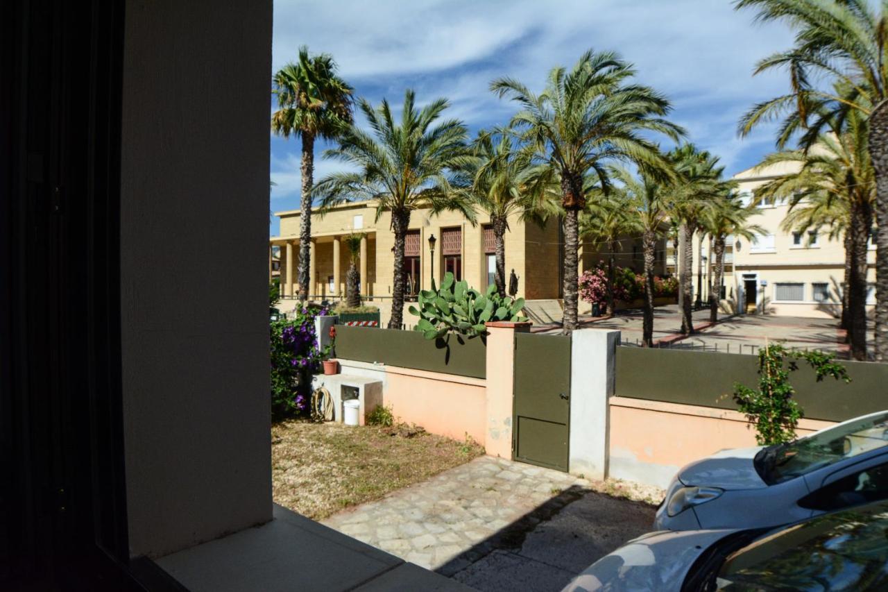Le Galli En Plein Coeur De Sanary Exterior foto